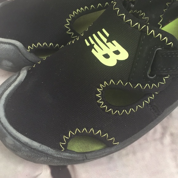 New Balance boys sandals size 10 - Picture 8 of 16